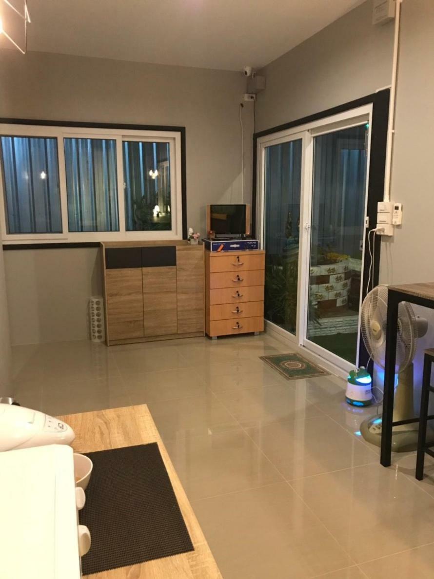 Baan Wararin Hostel Pattaya Exteriér fotografie